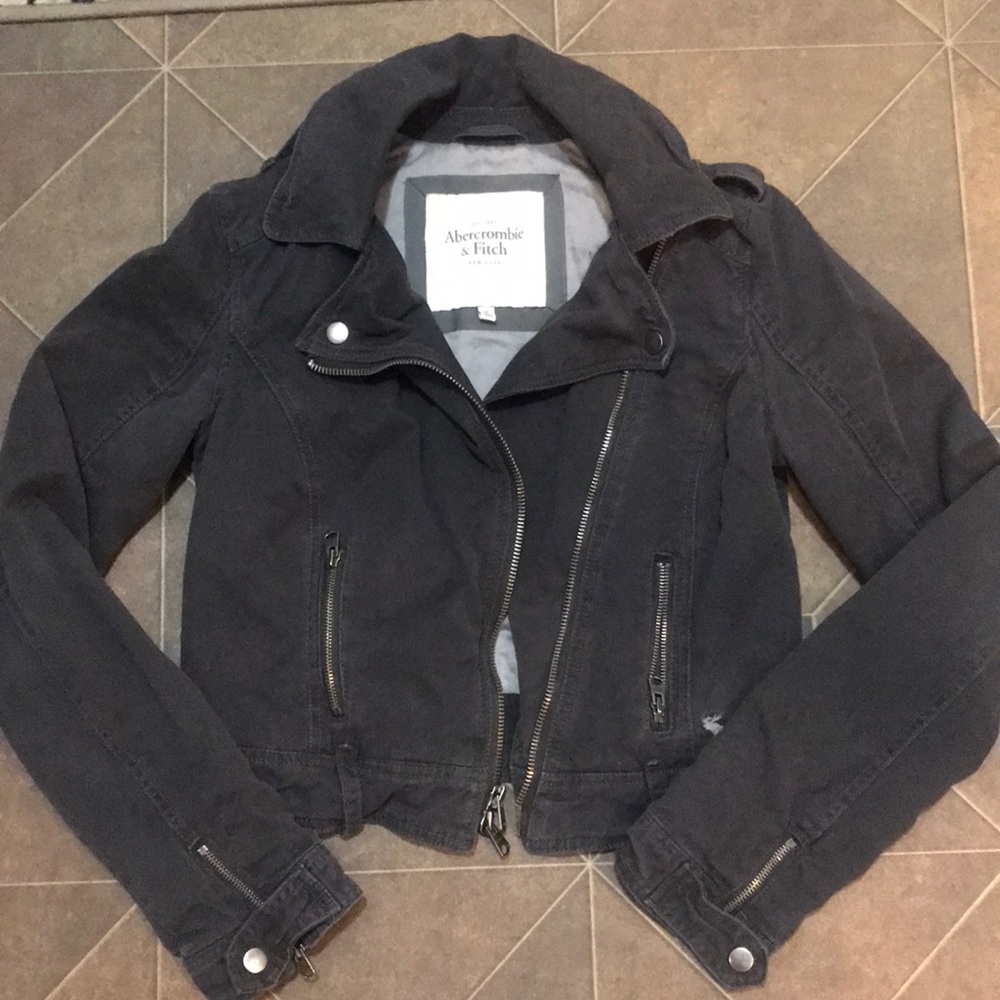 Grey Abercrombie & Fitch jacket!